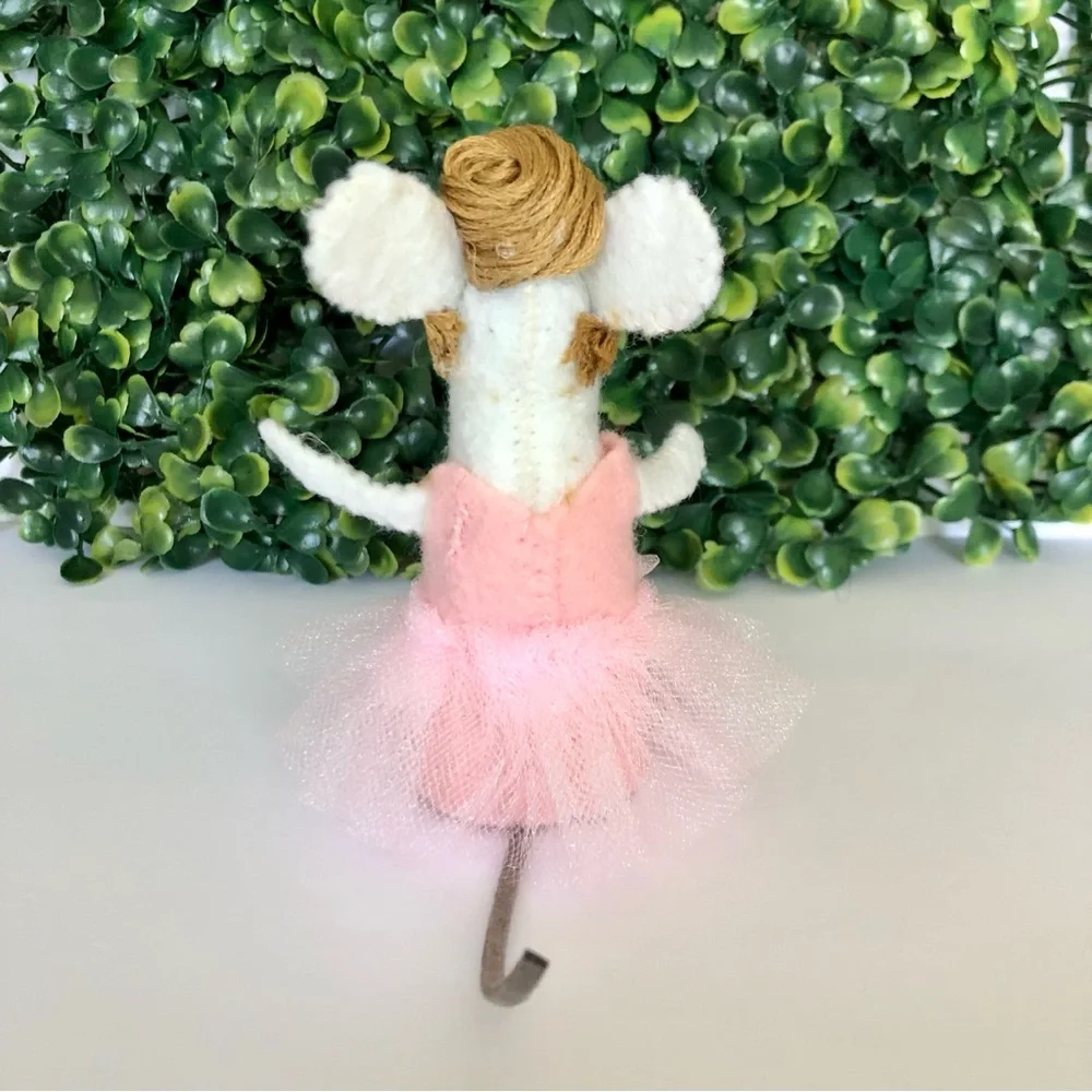 Ballerina Felt Mouse Art Doll Hand-sewn pink tutu hair bun Ballet handmade NWT